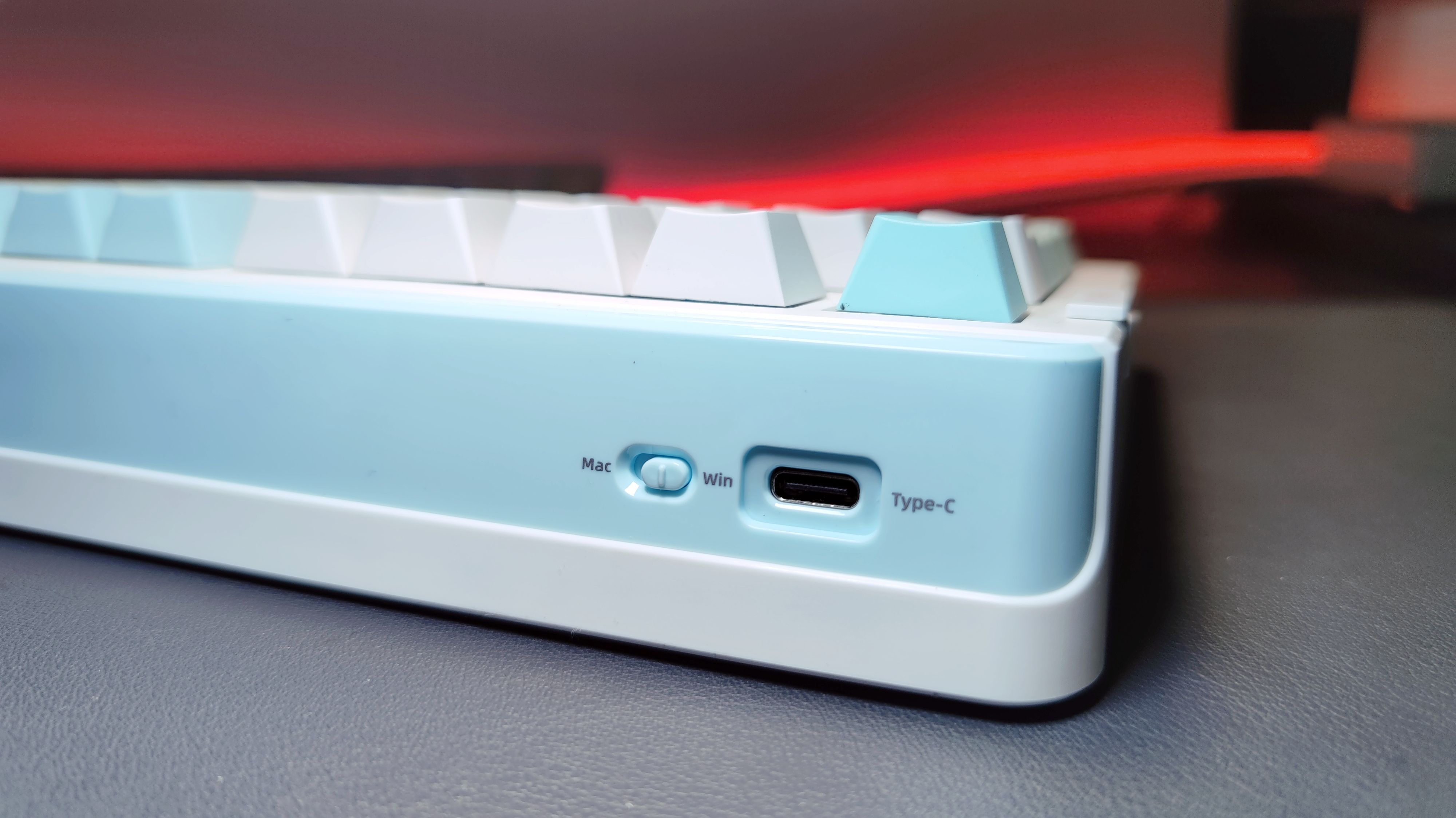 达尔优a81键盘灯光调节,达尔优a84pro机械键盘测评