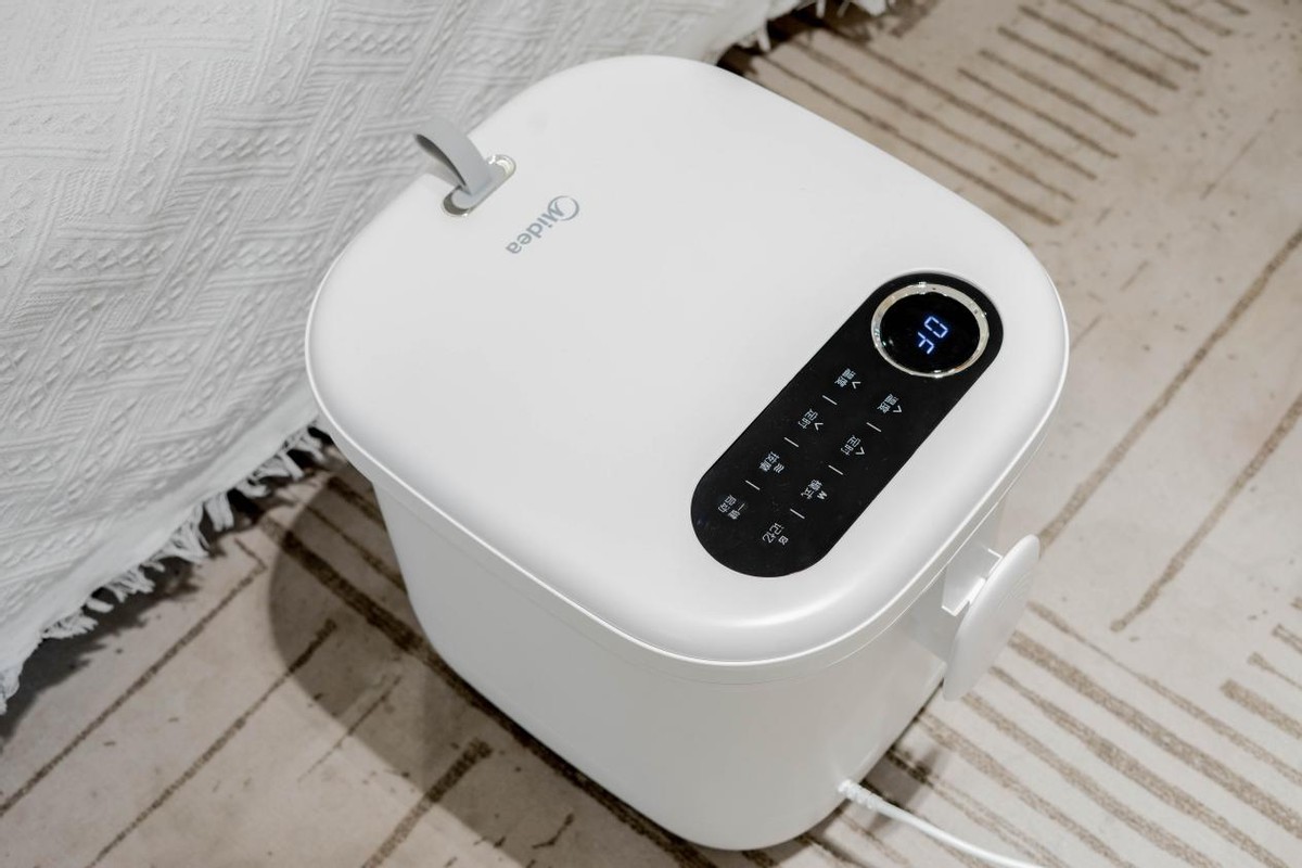 美的足底按摩器测评,泡脚机按摩仪美的