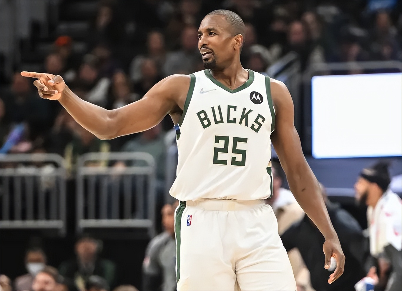 2012年老詹夺冠时刻,过去十年nba总冠军库里詹姆斯