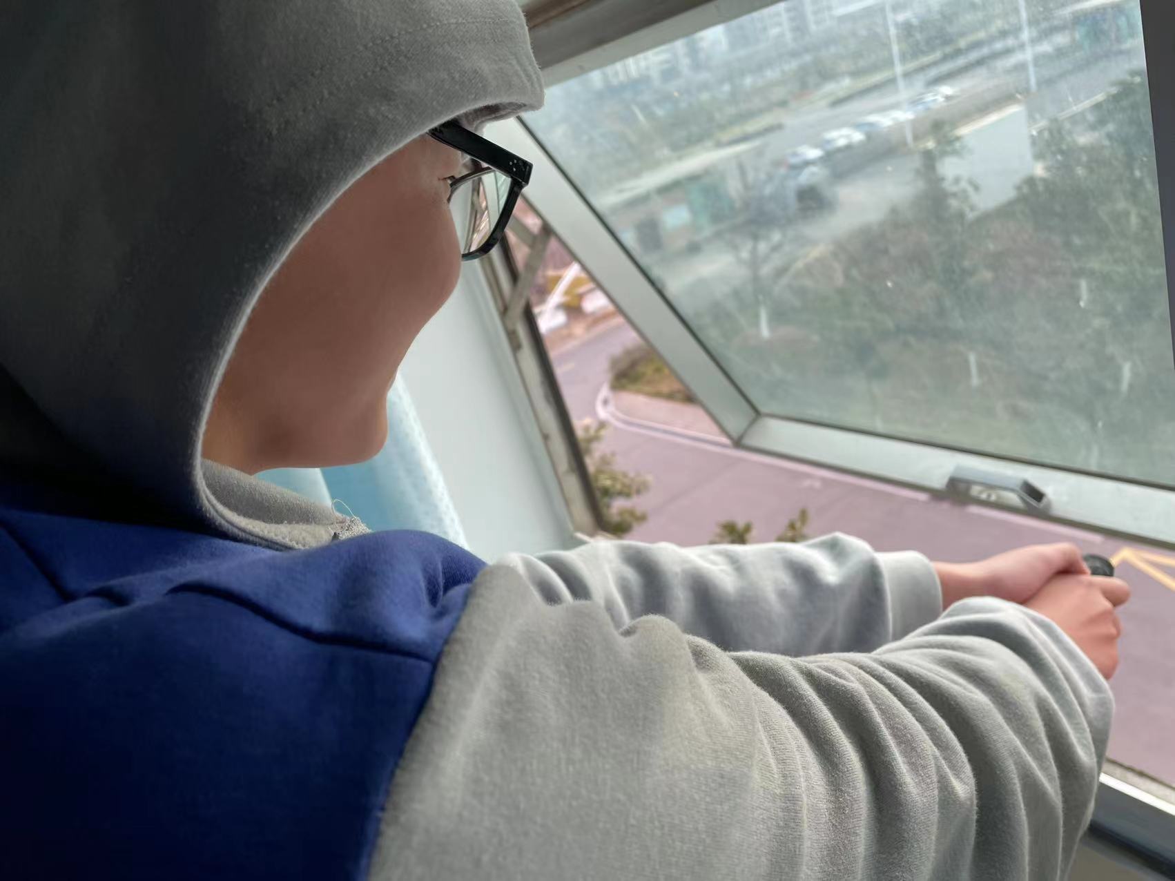 开学第99天：信息通用加物理热门话题巧翻译