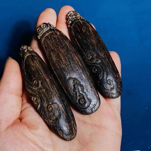 焚香听雨，日入过万，为富豪点香的“司香师”到底是什么行业？