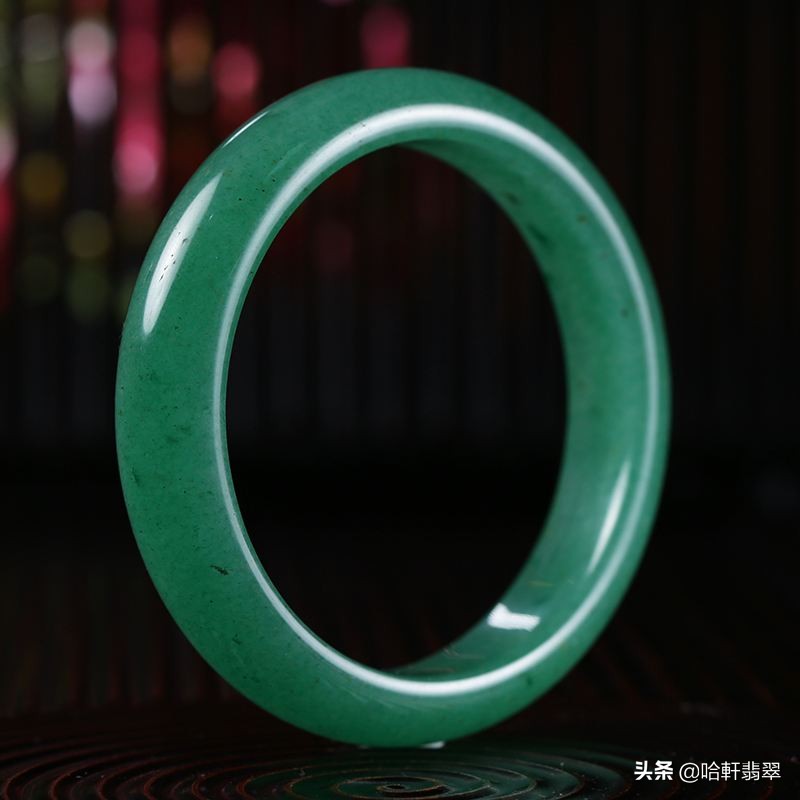 市面上特别便宜的翡翠都是什么,什么样的翡翠是骗人的