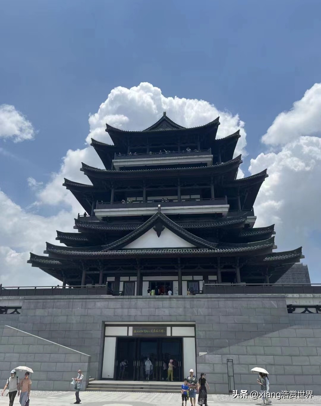 广州最新景点仿古建筑图片,广州新地标古代建筑