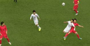 裁判没有办法给德国队点球的原因,裁判吹罚不公平球员离场不打了