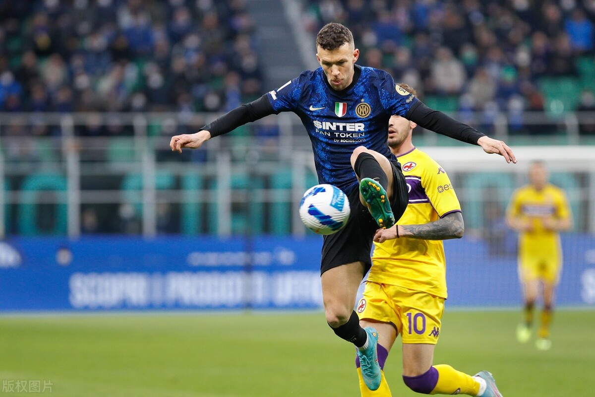 穆里尼奥签下新球员,穆里尼奥希望俱乐部签下卢西奥