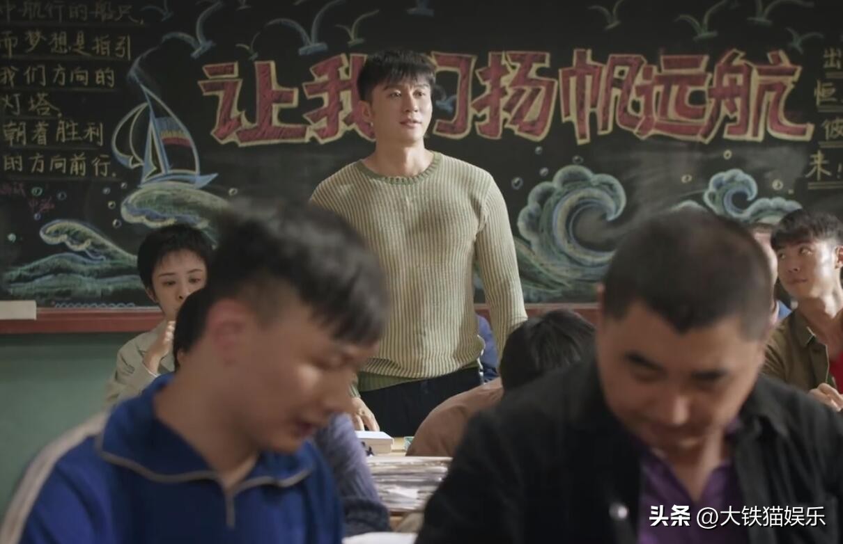 盘点10位男星的女装扮相,盘点十大秃头男星佩戴假发