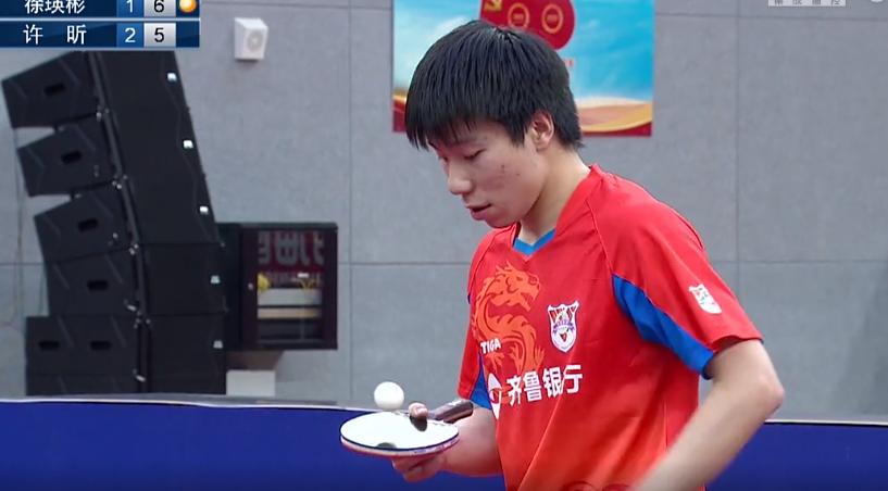 马龙圆梦了刘国梁亲自颁奖,马龙圆梦世乒赛