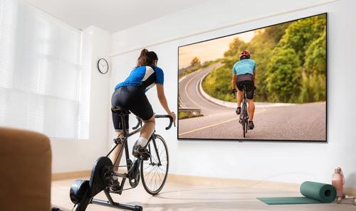 55寸的曲面屏电视哪个好,什么样的大屏幕电视好