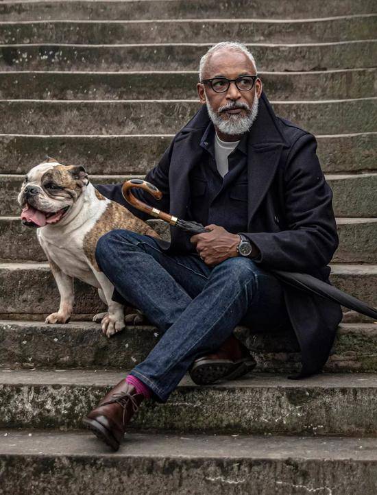 卡美滨卡Camabinc穿搭丨优雅与品质生活的绅士总离不开一件大衣