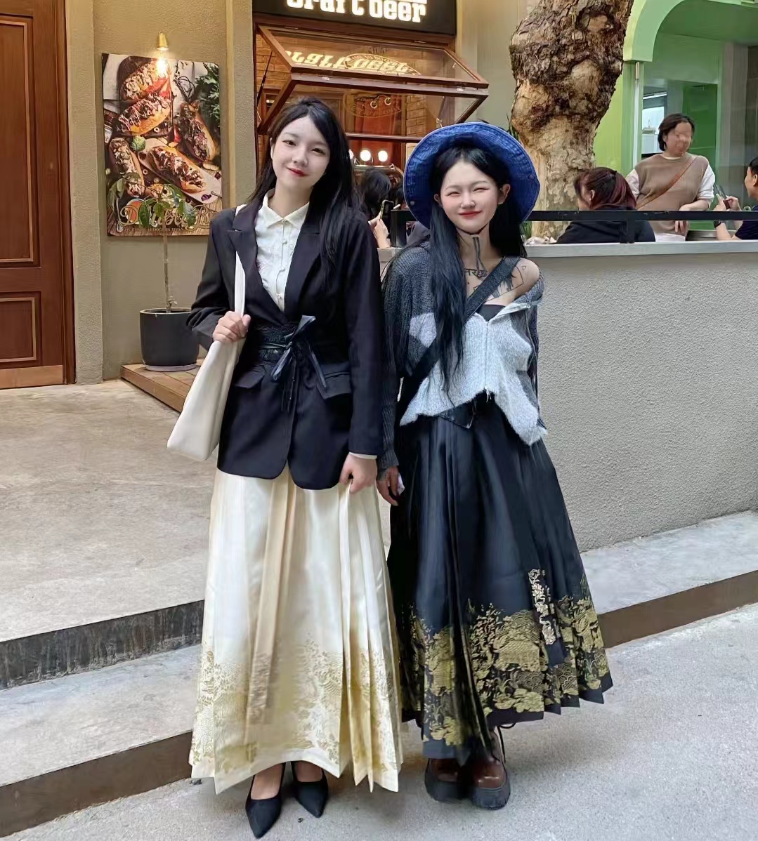 北大女生穿马面裙毕业典礼,北大女生马面裙