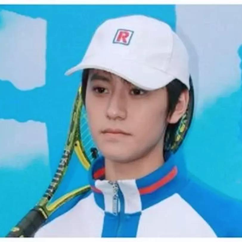 你认识几个打网球的明星?