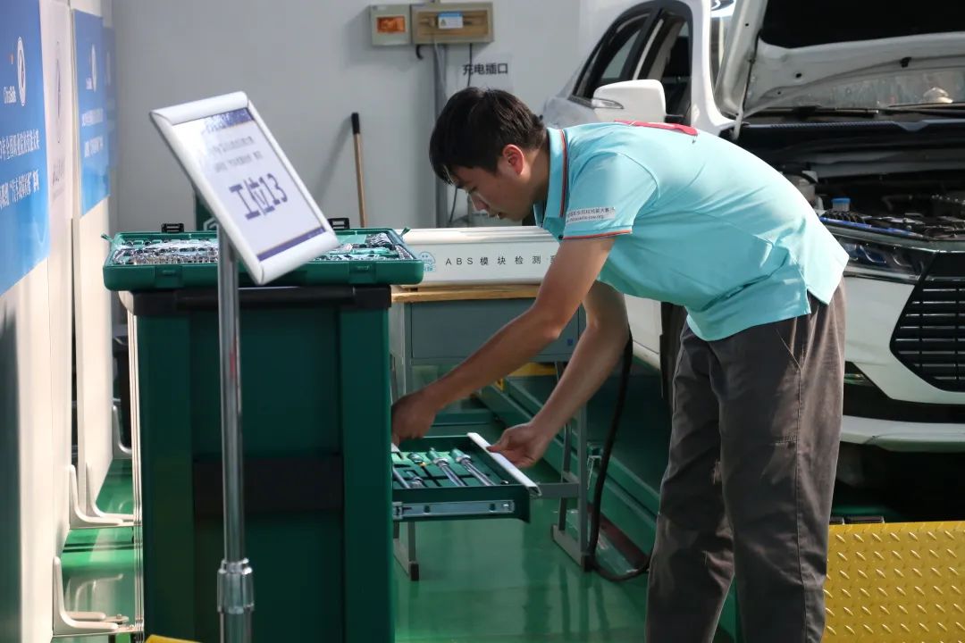 世达助赛|67支队伍齐聚国赛高职组“汽车故障检修”赛项