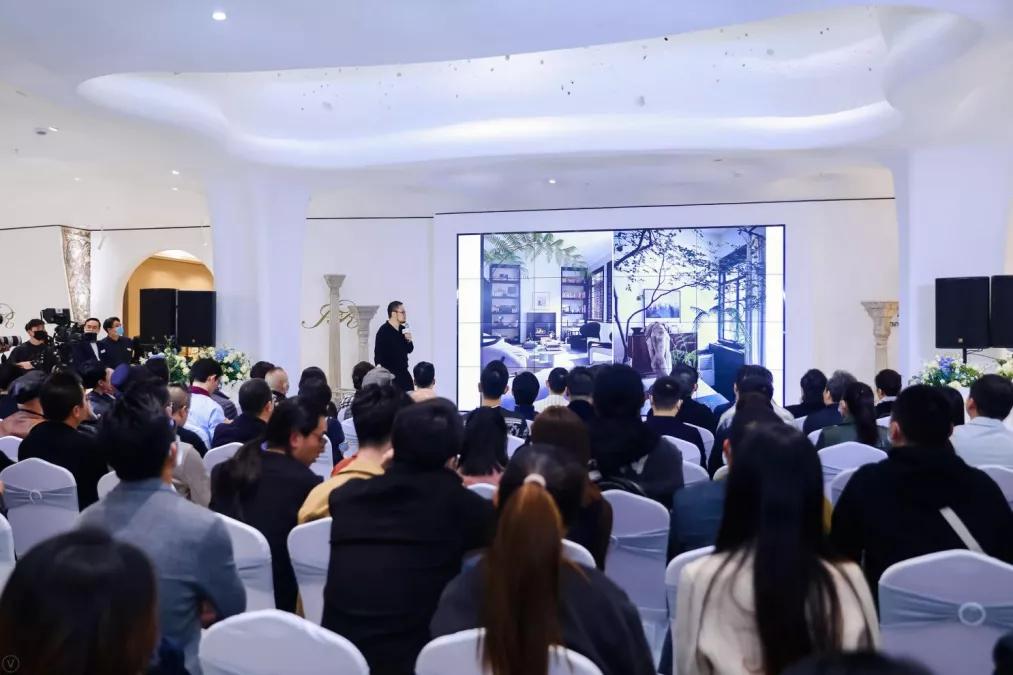 “疯狂大胆”的美克家居洞学馆如何颠覆传统家具店想象？