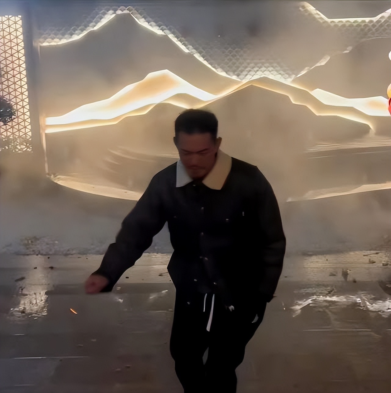 林丹生涯赚了多少钱,林丹当了多久的世界第一