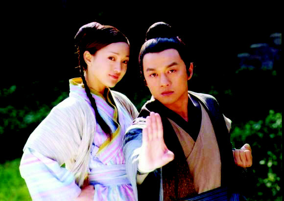 83版射雕英雄传周伯通经典片段,射雕英雄传83版经典武打片段