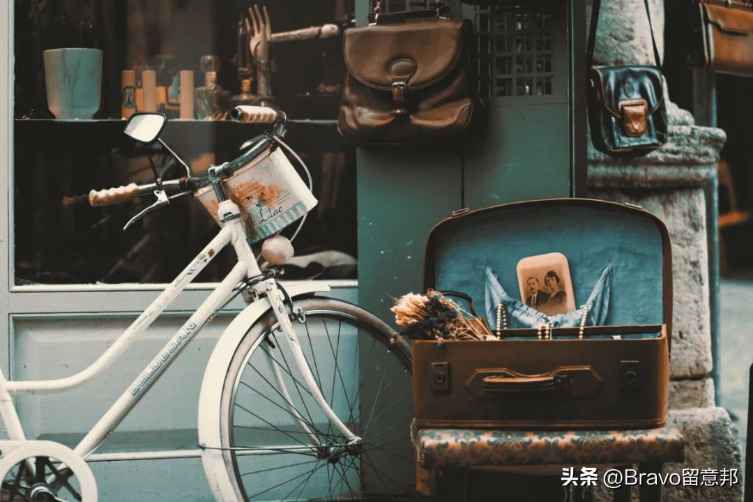 小店里“探宝”——意大利Vintage