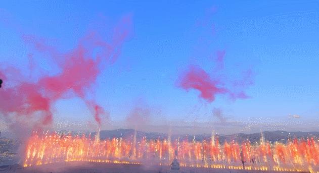 玩火上瘾3分钟烧掉百万!被外媒泼脏水的中国男人,凭啥一战封神