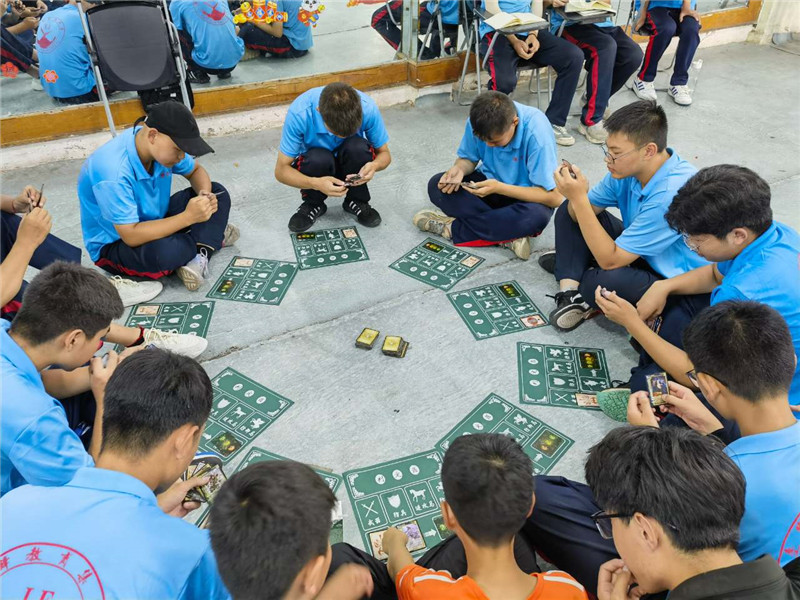 青春期的男孩子早恋怎么办,男生青春期的早恋心理