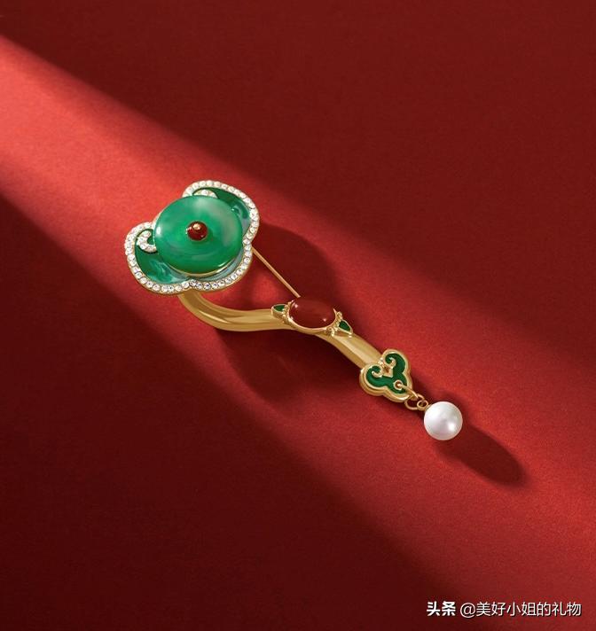 母亲节礼物40-50岁实用首饰套装,母亲节首饰礼物推荐