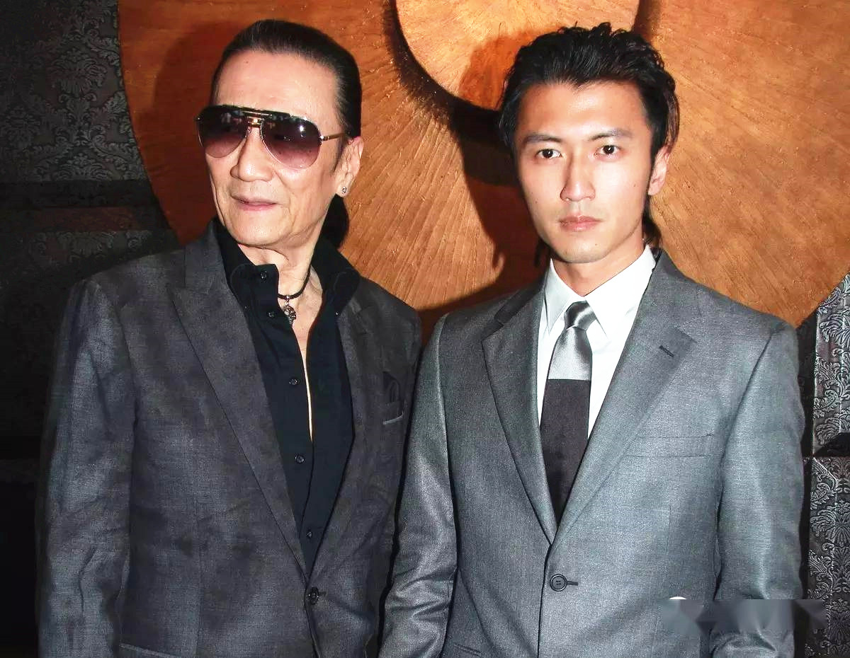 87岁谢贤现身破中风瘫痪谣言,谢贤中风了