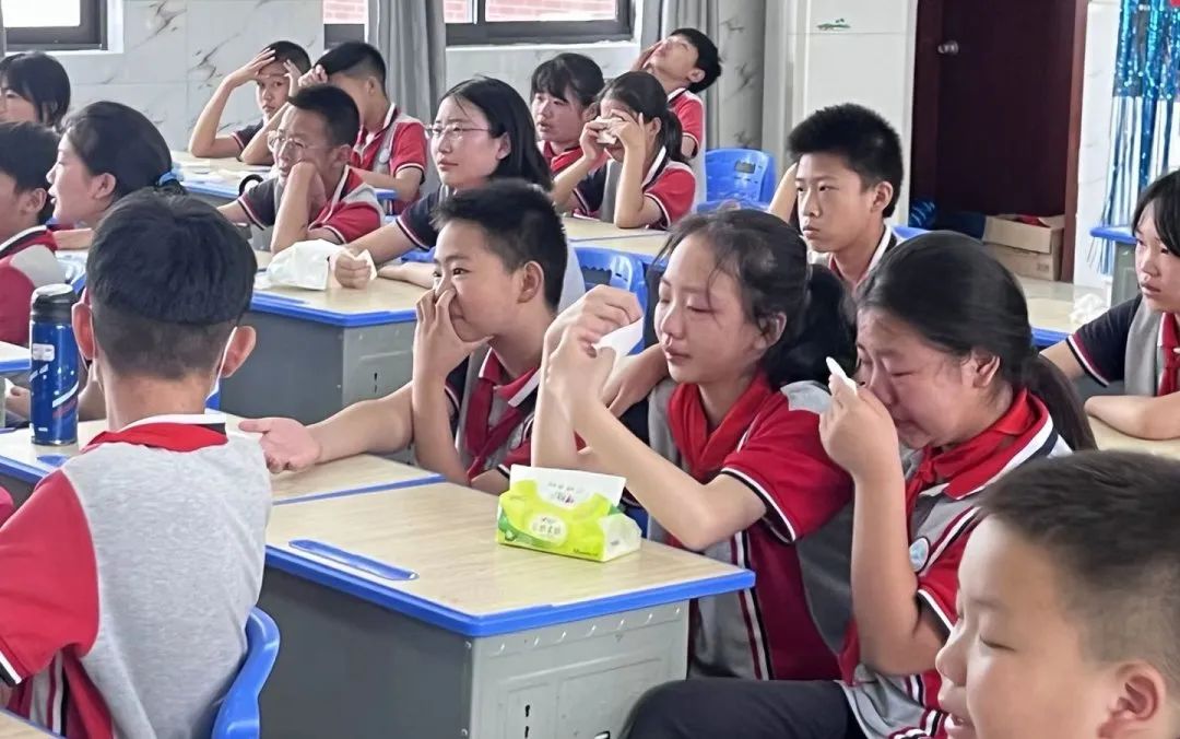 白云六中毕业典礼,白云学校毕业典礼