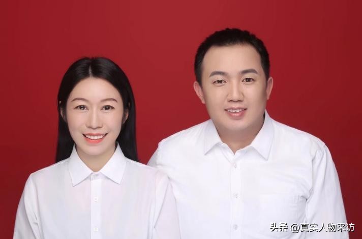 我,离异后摆地摊还债,意外被小15岁小伙追求,开启人生第二春