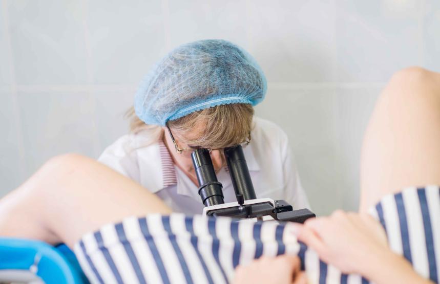 有些女性下身无毛是怎么回事？这4个原因，为了健康，最好了解