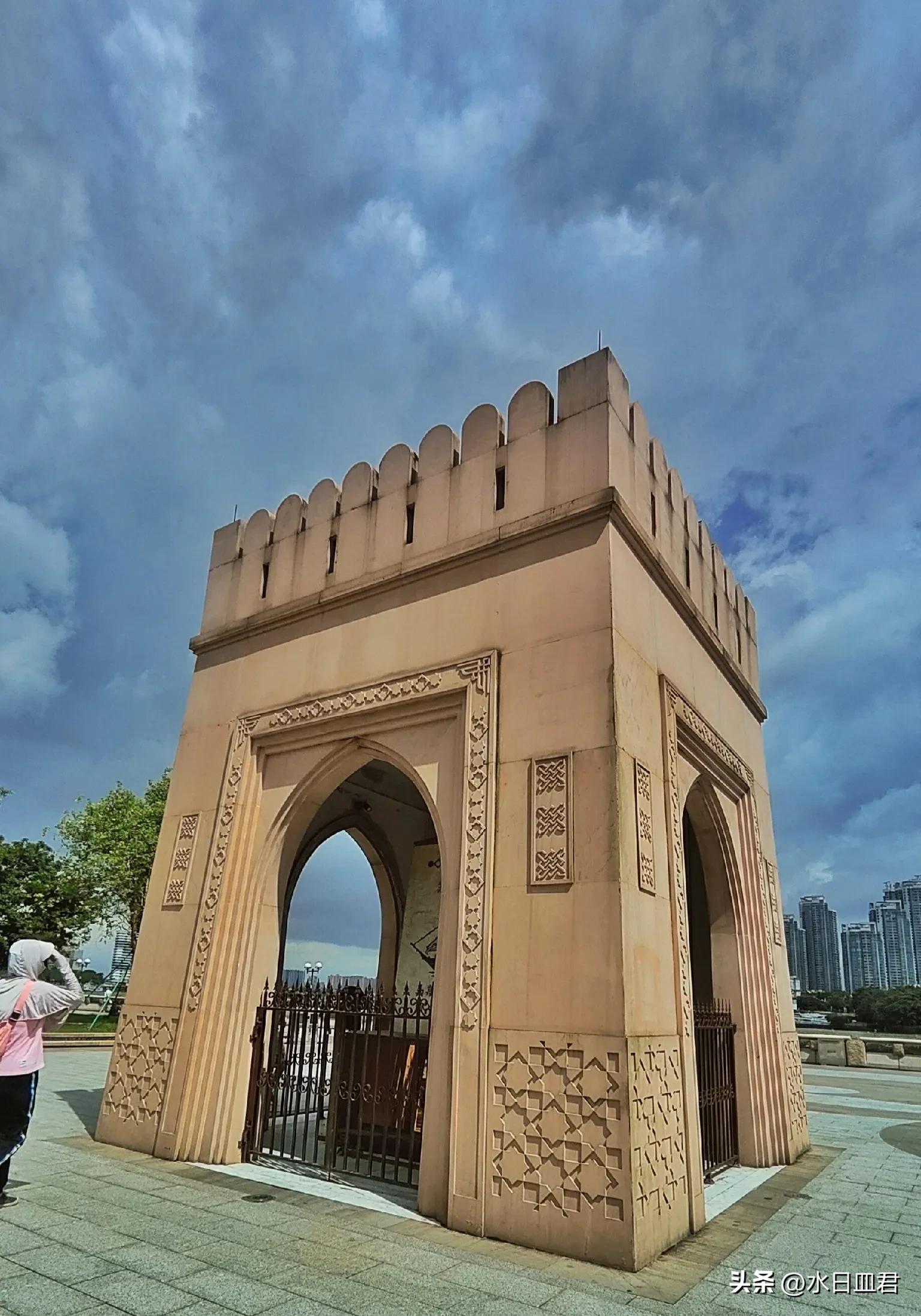 在广州洲头咀公园收到小朋友送的礼物