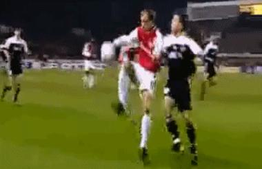 世界杯大罗钟摆过人,世界杯小罗经典时刻