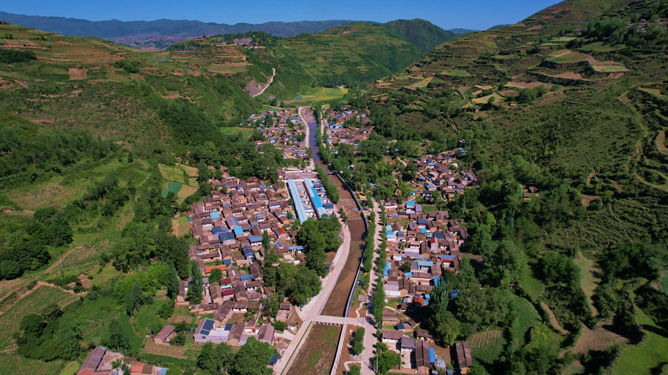 武山县杨河镇和美乡村展新颜,杨家山美丽乡村建设