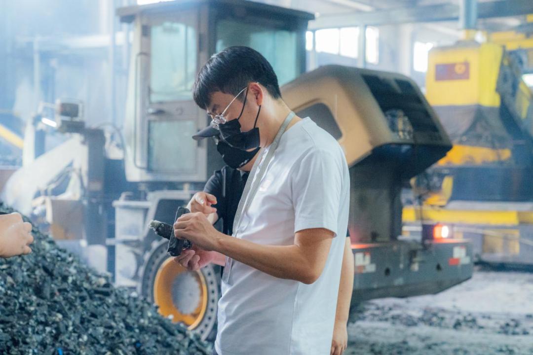 鐧藉皬t鎶撲綇鏃朵唬鑴夋悘鎴愪负鍥借揣涔嬪厜,鐧藉皬t娓呬粨