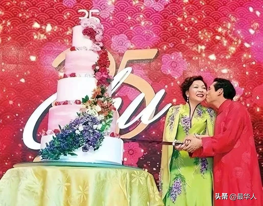 赌王家族十大女富豪,从贫家女逆袭传奇巨星经历了什么