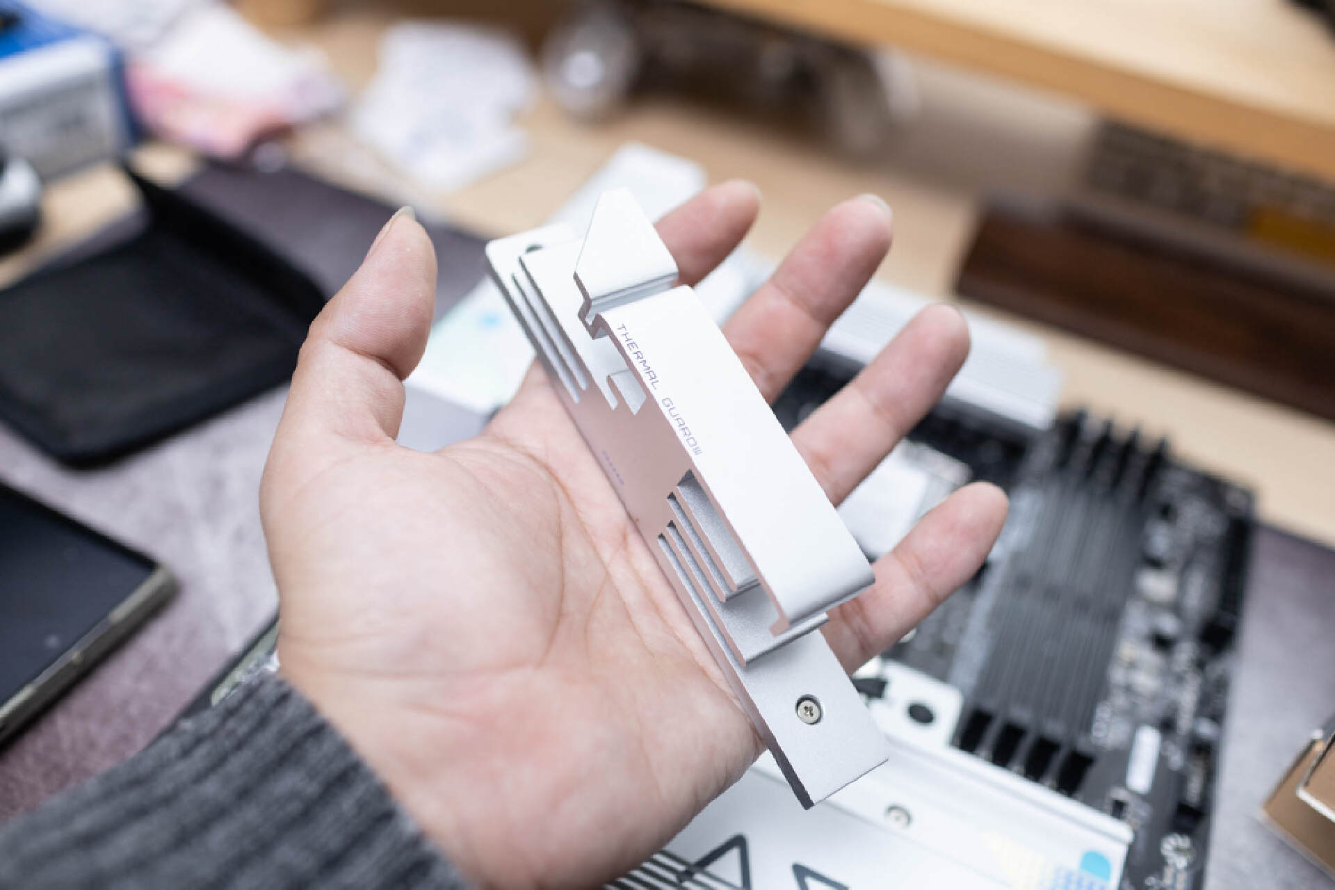 z790技嘉测评,技嘉z790aerog跟z790-a吹雪