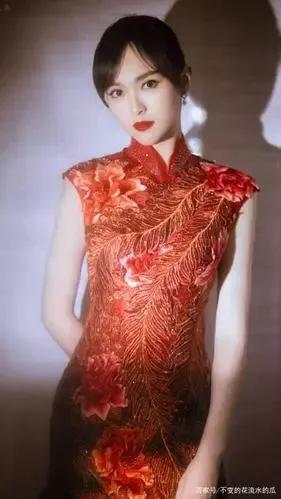 #哪个女明星的旗袍造型绝了