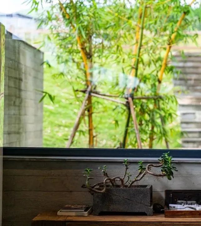 玛御谷高颜值森林餐厅，隐于林，隐于溪