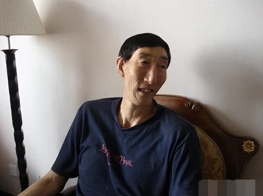 巨人鲍喜顺老婆身高,巨人鲍喜顺的妻子儿子现在有多高