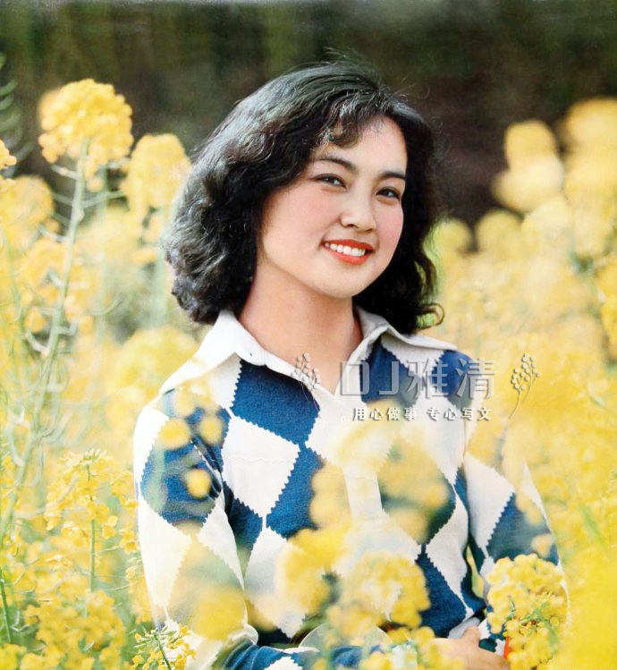 刘晓庆年轻最美照片,八十年代家喻户晓的大美女刘晓庆