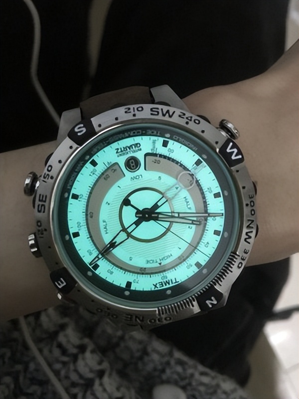 学生手表什么牌子的好,什么牌子的学生手表好