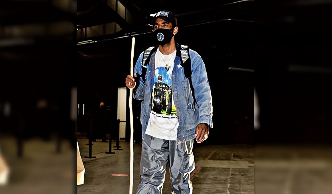 欧文这阶段打球状态低迷原因,欧文4年2亿合同