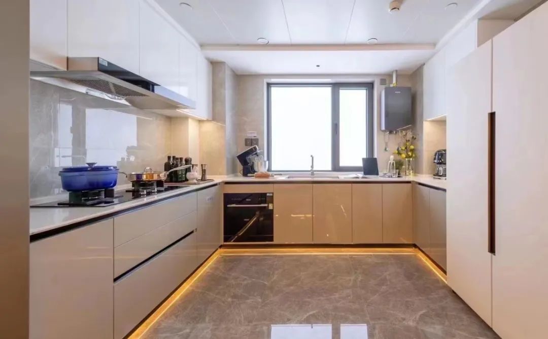 靠我自己的努力买了房,我靠自己的努力买房