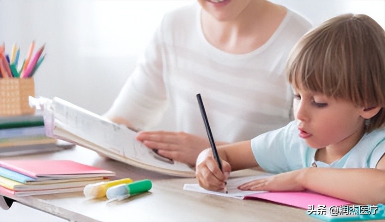 多动症和注意力缺失症可以留级吗,小学生多动症可以留级吗