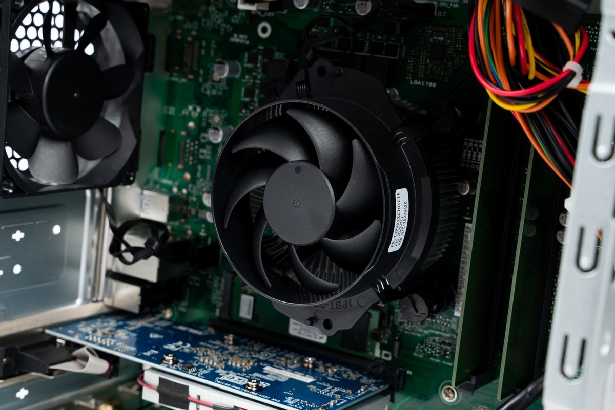 华硕破晓xmini主机,华硕破晓xmini锐龙主机评测