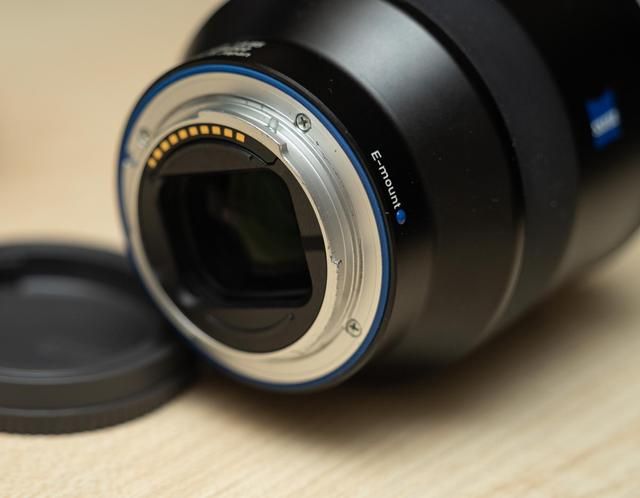 索尼85f1.8微单镜头详情,索尼微单35mmf1.4镜头推荐