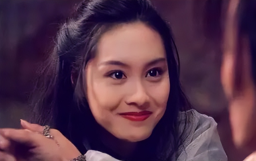 张雨绮怎么跟以前长得不一样了,张雨绮还是活成了她最喜欢的样子