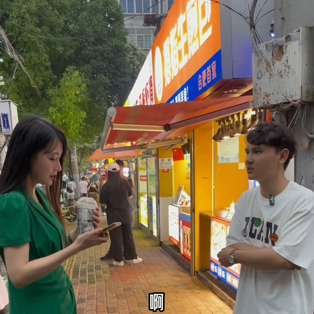 10平方小店做的生意,10平方小店利润