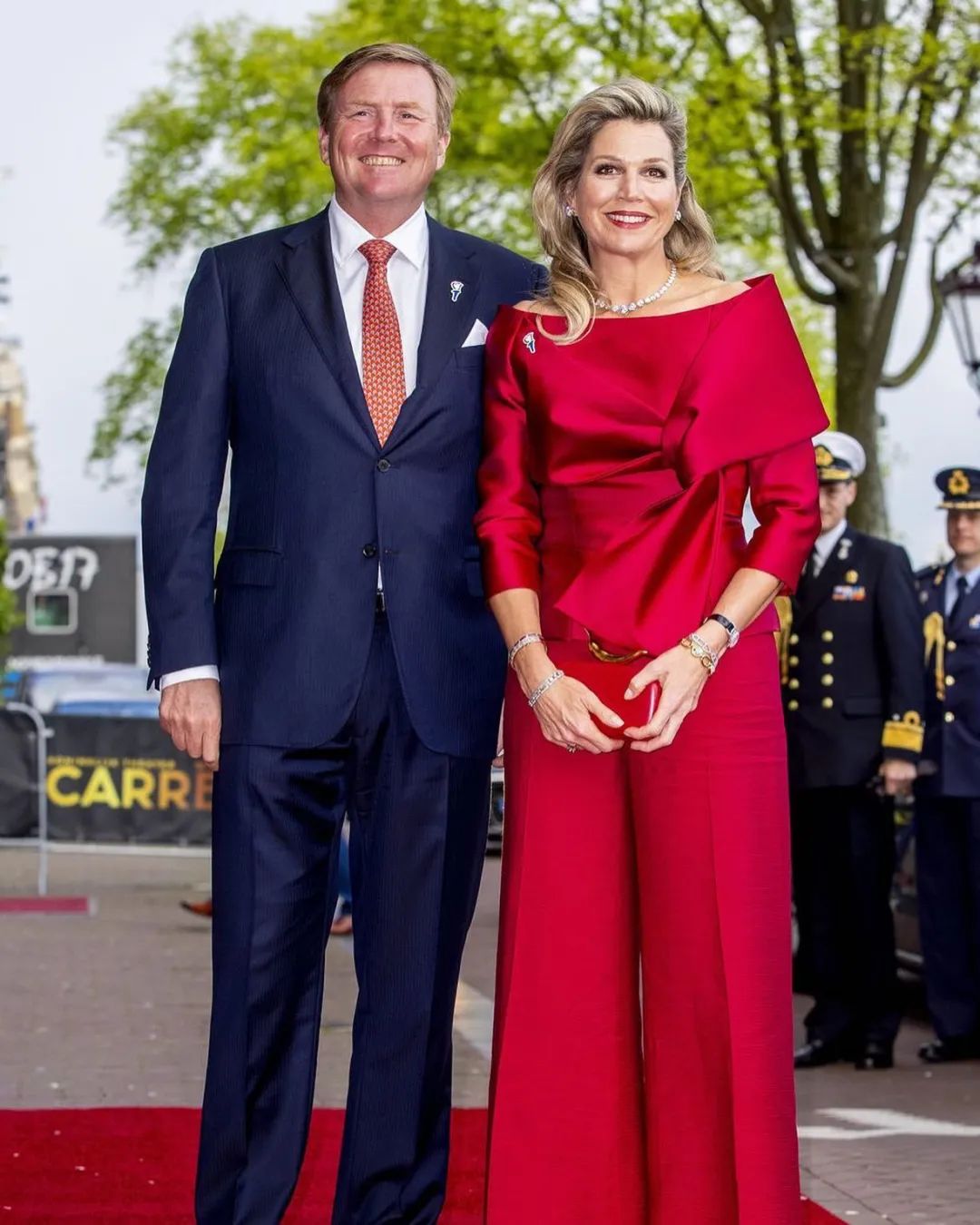 荷兰最美王妃,国王为了娶她改写了整个历史