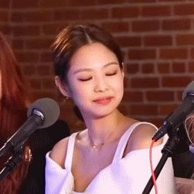 自从买了这个手机壳，我就经常找不到手机了