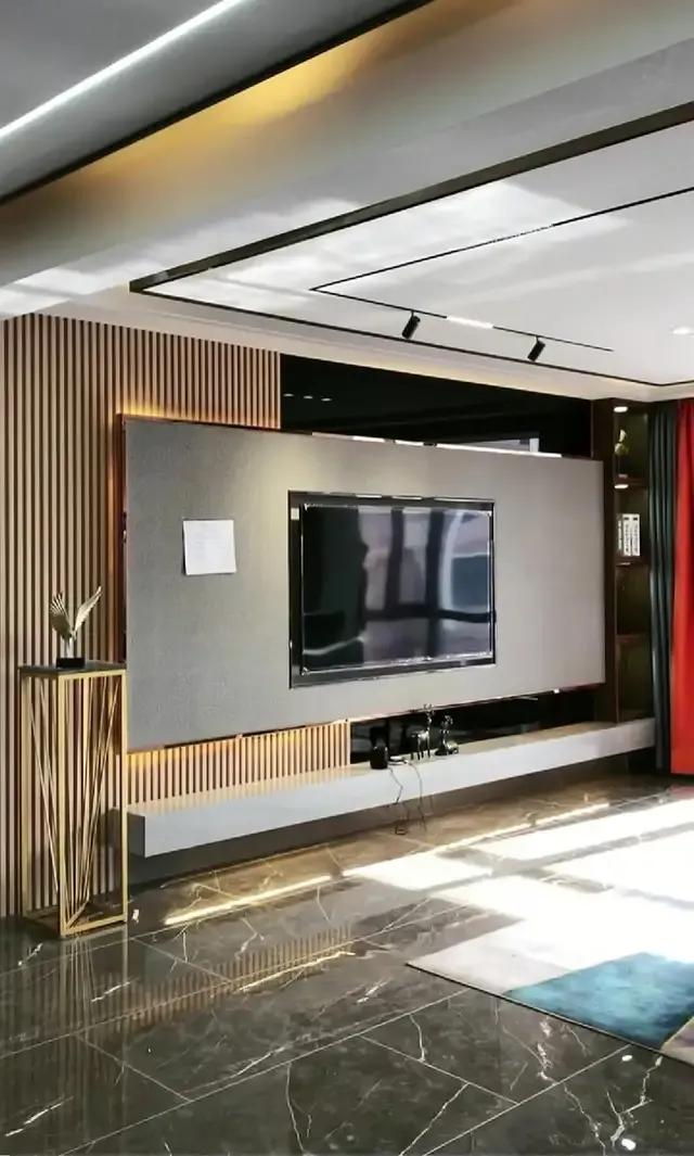 岩板电视,老婆看了都不睡觉了