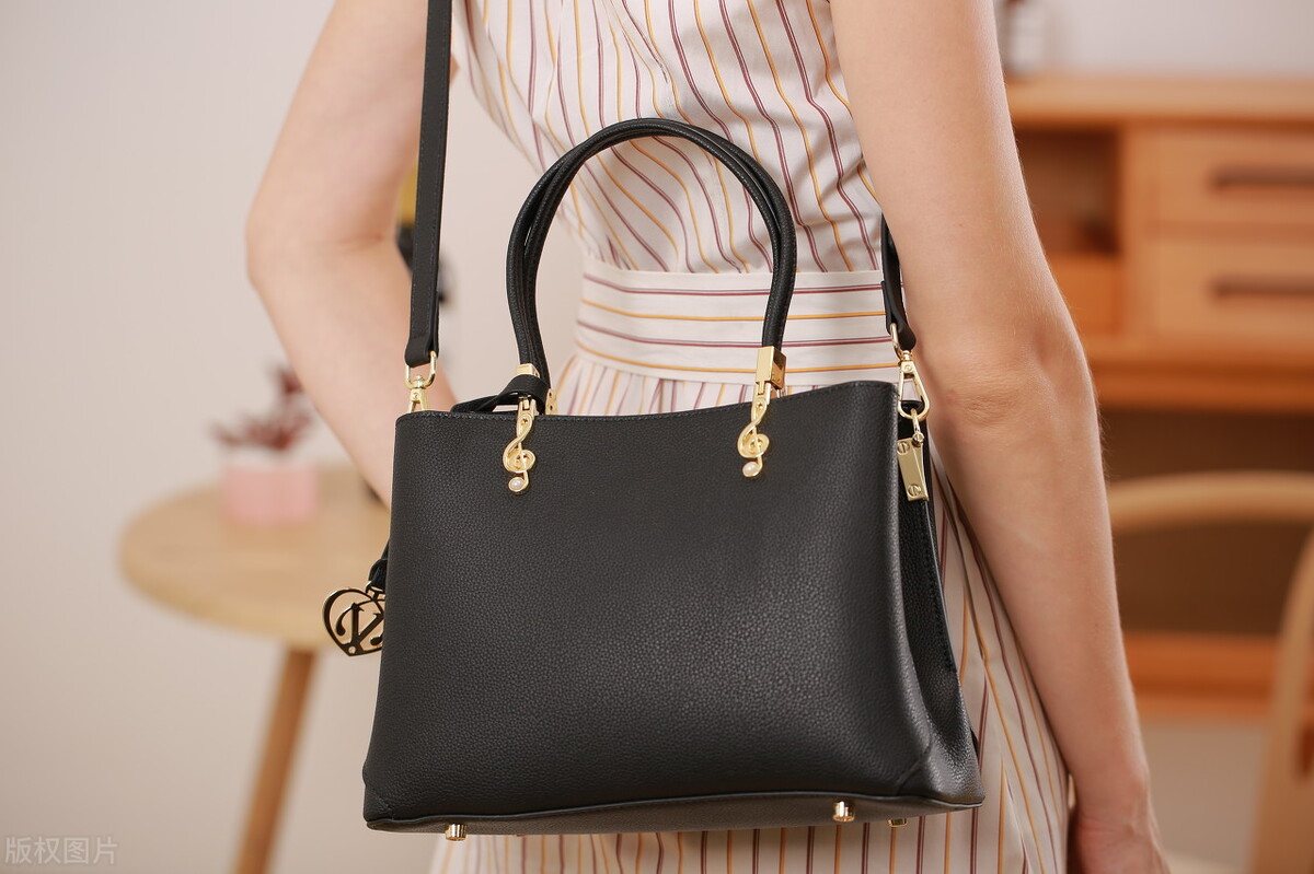 防伪芯片女包如何查,电子防伪标签