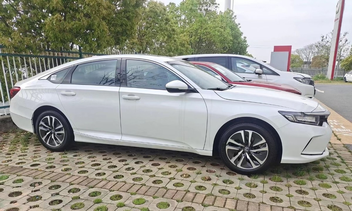 东风本田life最新报价优惠,东风本田电动汽车优惠价格